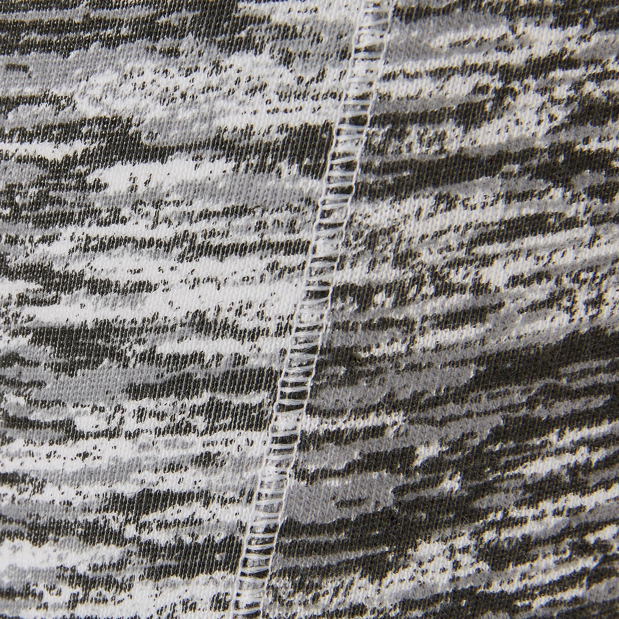 p1588968