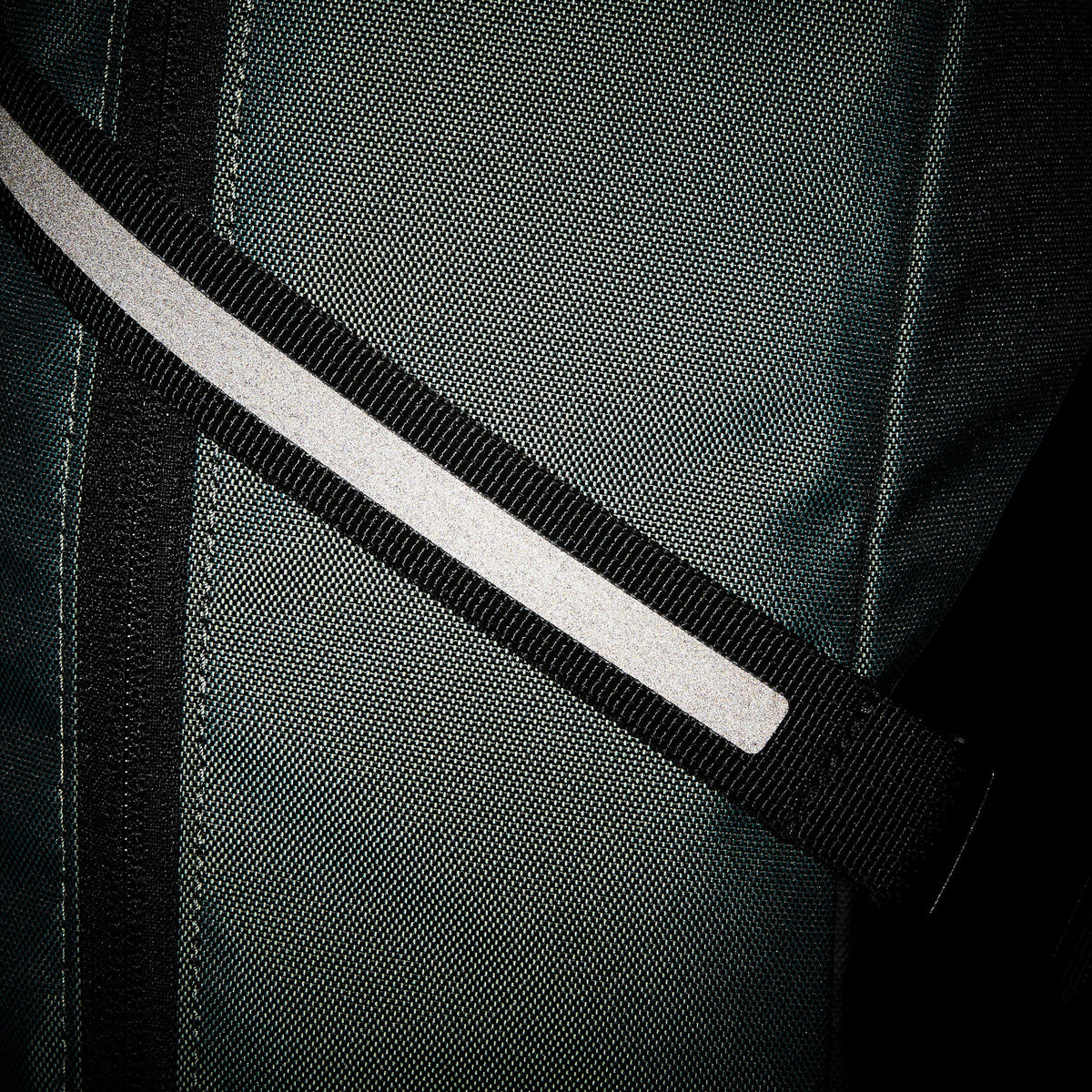 p2571614