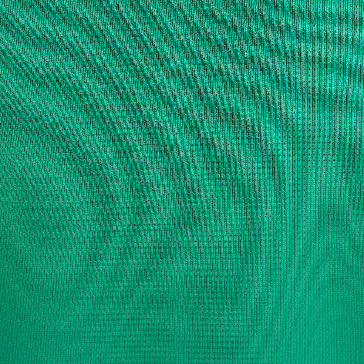 p1609883