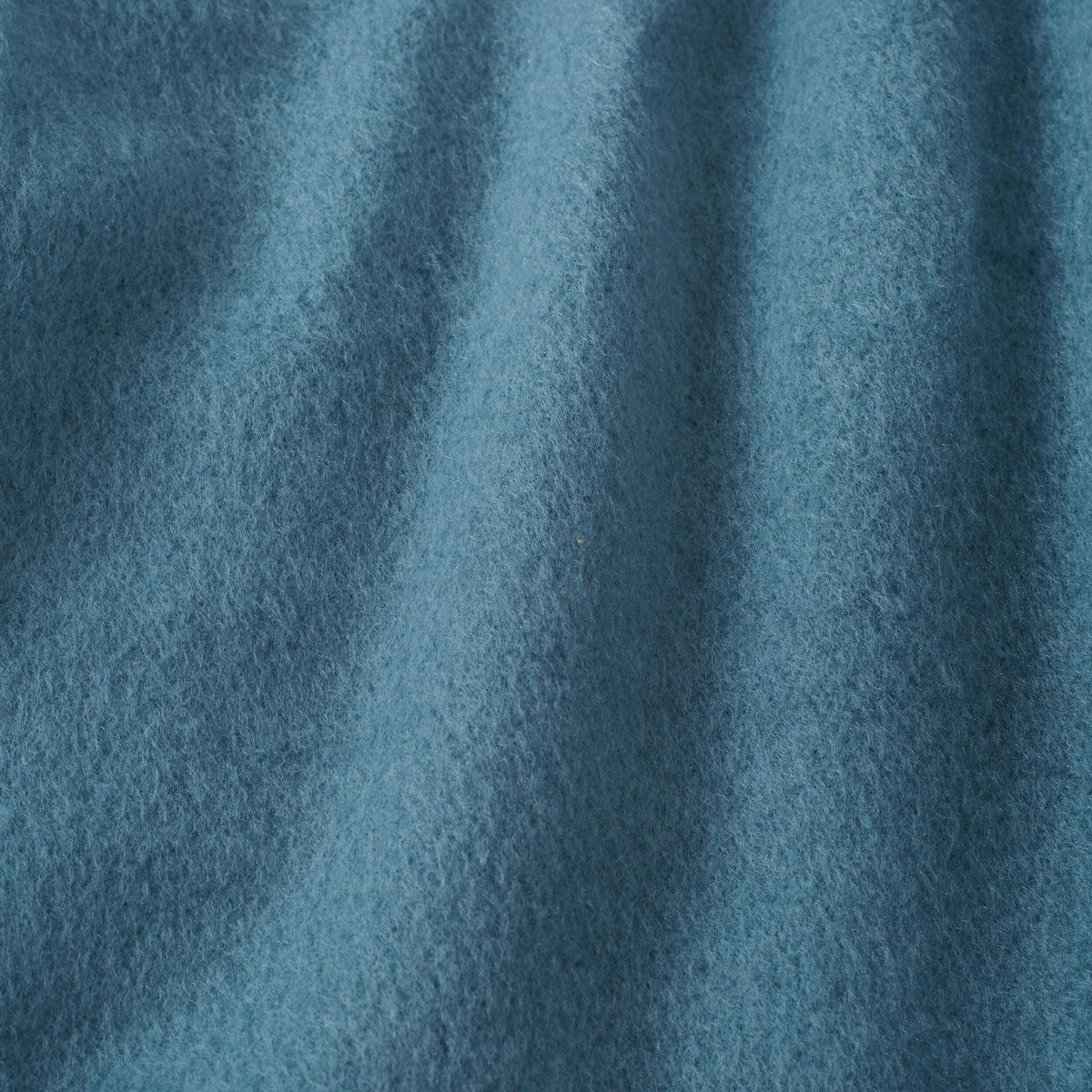 p2444826