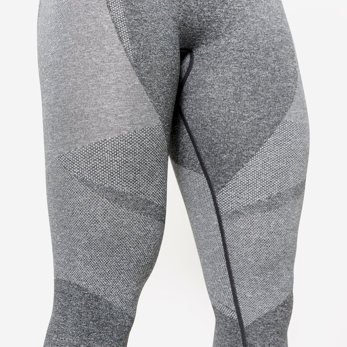 p2833793