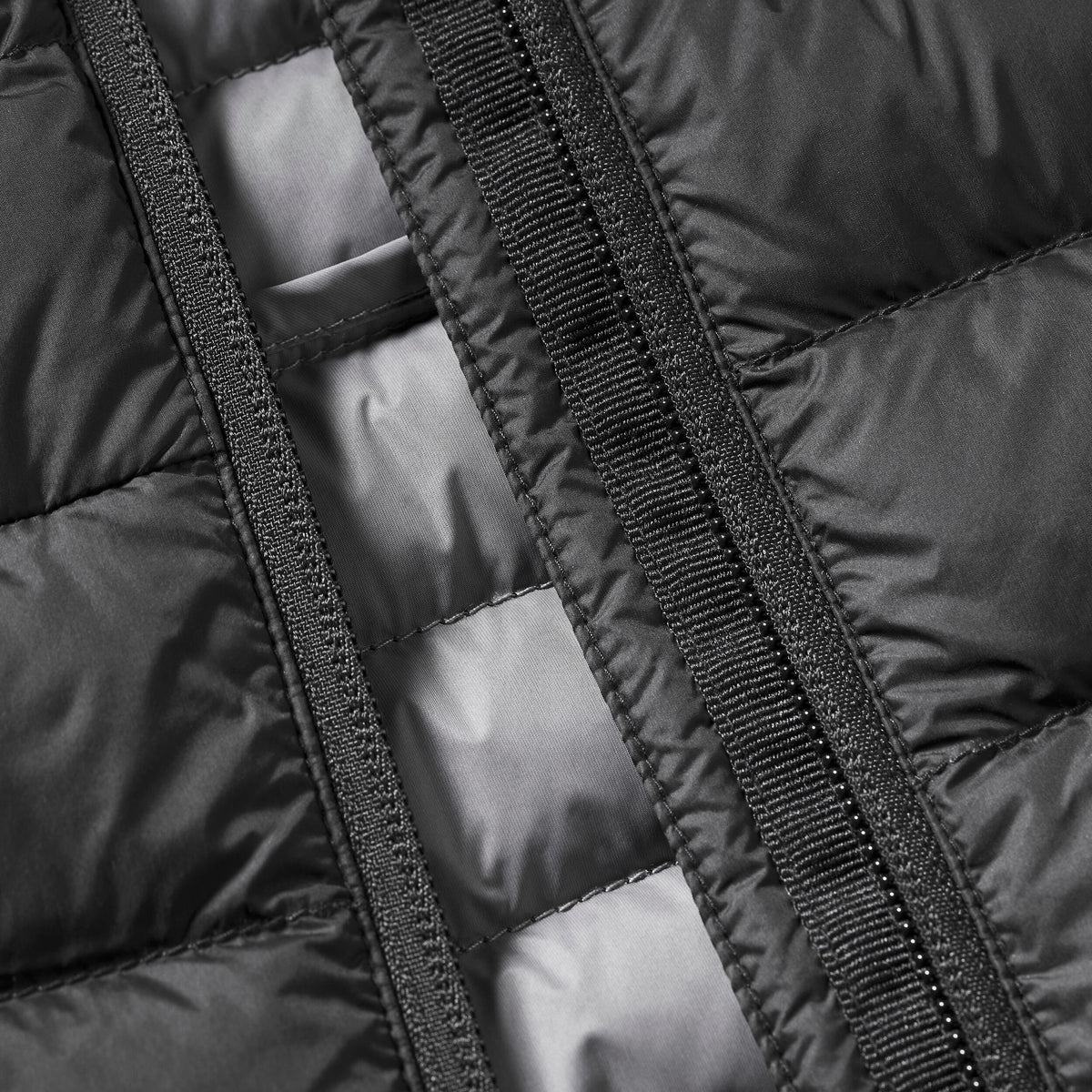 p2879916
