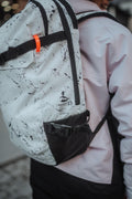 p2560824